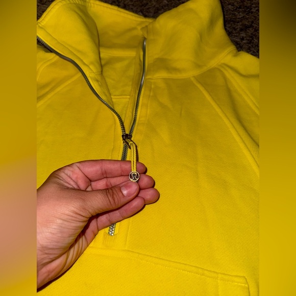 Women’s Lululemon Scuba Funnel Half-Zip Sonic Yellow Size Size M/L - Picture 8 of 16